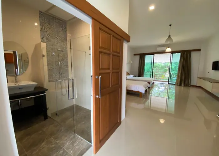 Damnoen Care Resort