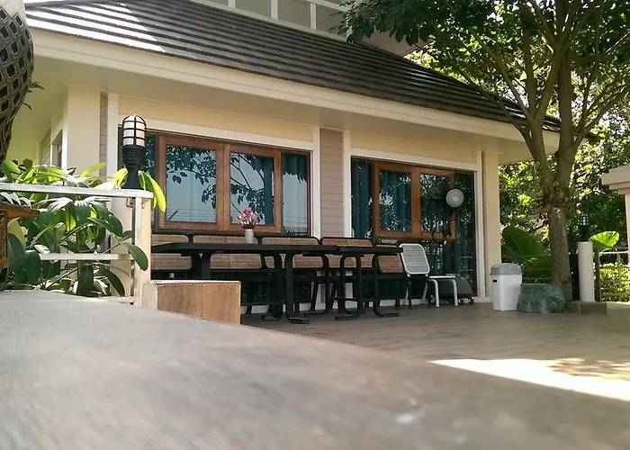 Damnoen Care Resort 3*