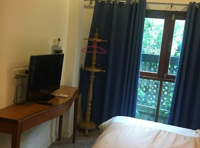 Damnoen Care 3*